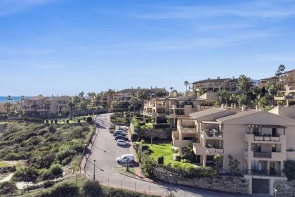 eed6c72a7672f2077b0531d2913d77c5 - 32