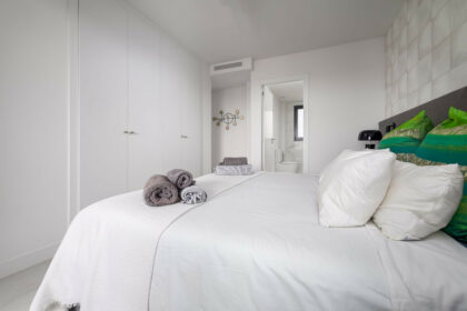 ef7ea448e775cf6546a354796faacf9b - 13