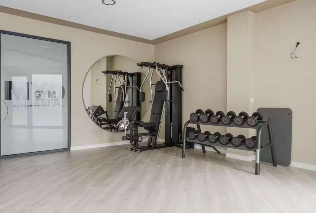 ef7ea448e775cf6546a354796faacf9b - 16