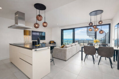 ef7ea448e775cf6546a354796faacf9b - 2