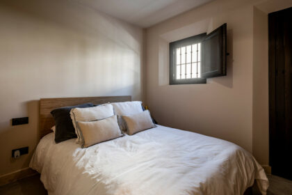 ef8bb1602cb8e62d6d70ad424139b3b4 - 10