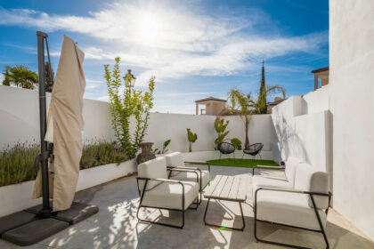 ef8bb1602cb8e62d6d70ad424139b3b4 - 4