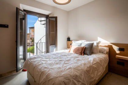 ef8bb1602cb8e62d6d70ad424139b3b4 - 7