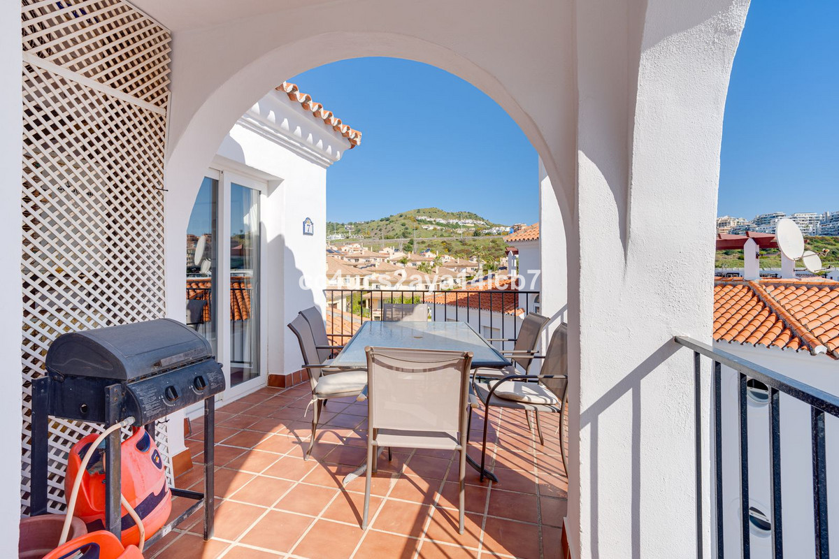 efb51bffb449270a4fcf899b083acba6 - 3