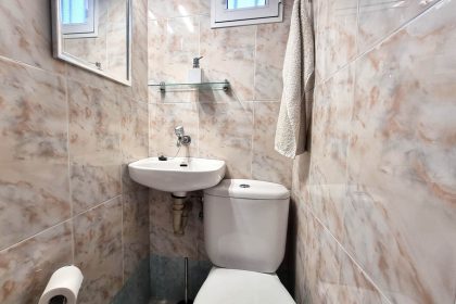 efc27ce69986993282d540d9c722c3ec - 22