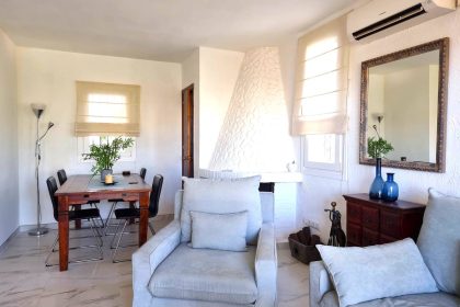 efc27ce69986993282d540d9c722c3ec - 6