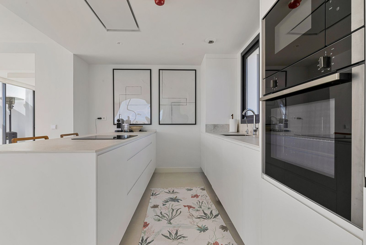 efd0f3c6b88ea58a9dbabc9dbe549bc3 - 10