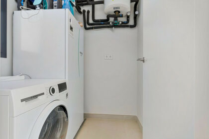 efd0f3c6b88ea58a9dbabc9dbe549bc3 - 11