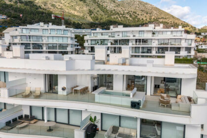 efd0f3c6b88ea58a9dbabc9dbe549bc3 - 28