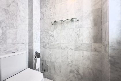 f02f52ddf27aa7b9d45ee1f824240409 - 23