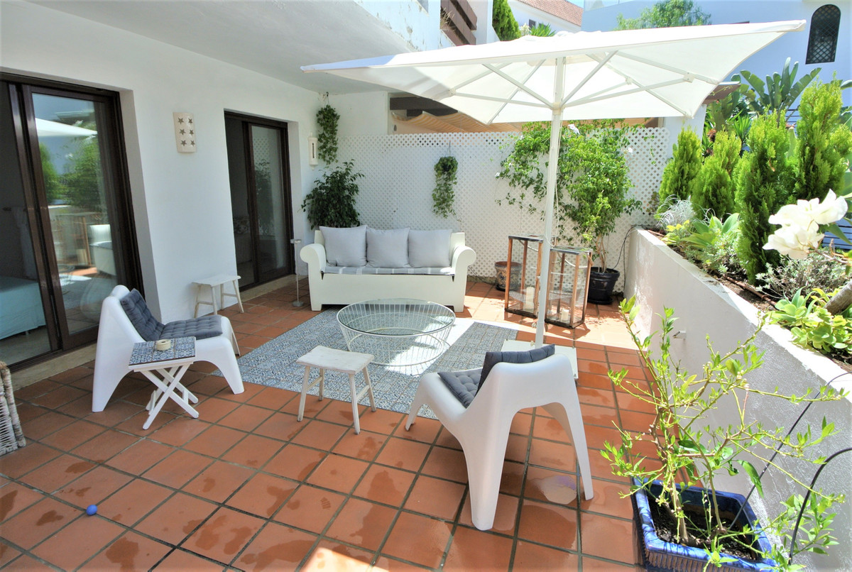 f0bd46d50fd2e694993dd3104bc52e71 - 10