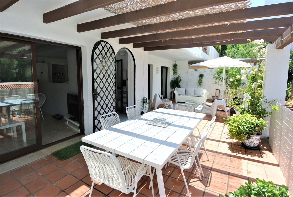 f0bd46d50fd2e694993dd3104bc52e71 - 12