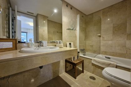 f0bd46d50fd2e694993dd3104bc52e71 - 15