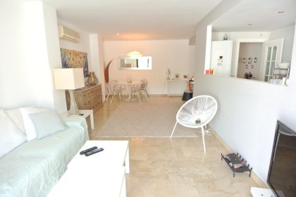 f0bd46d50fd2e694993dd3104bc52e71 - 2