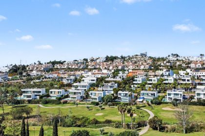 f0c20b566ef80fd8e334c67725d1120e - 1