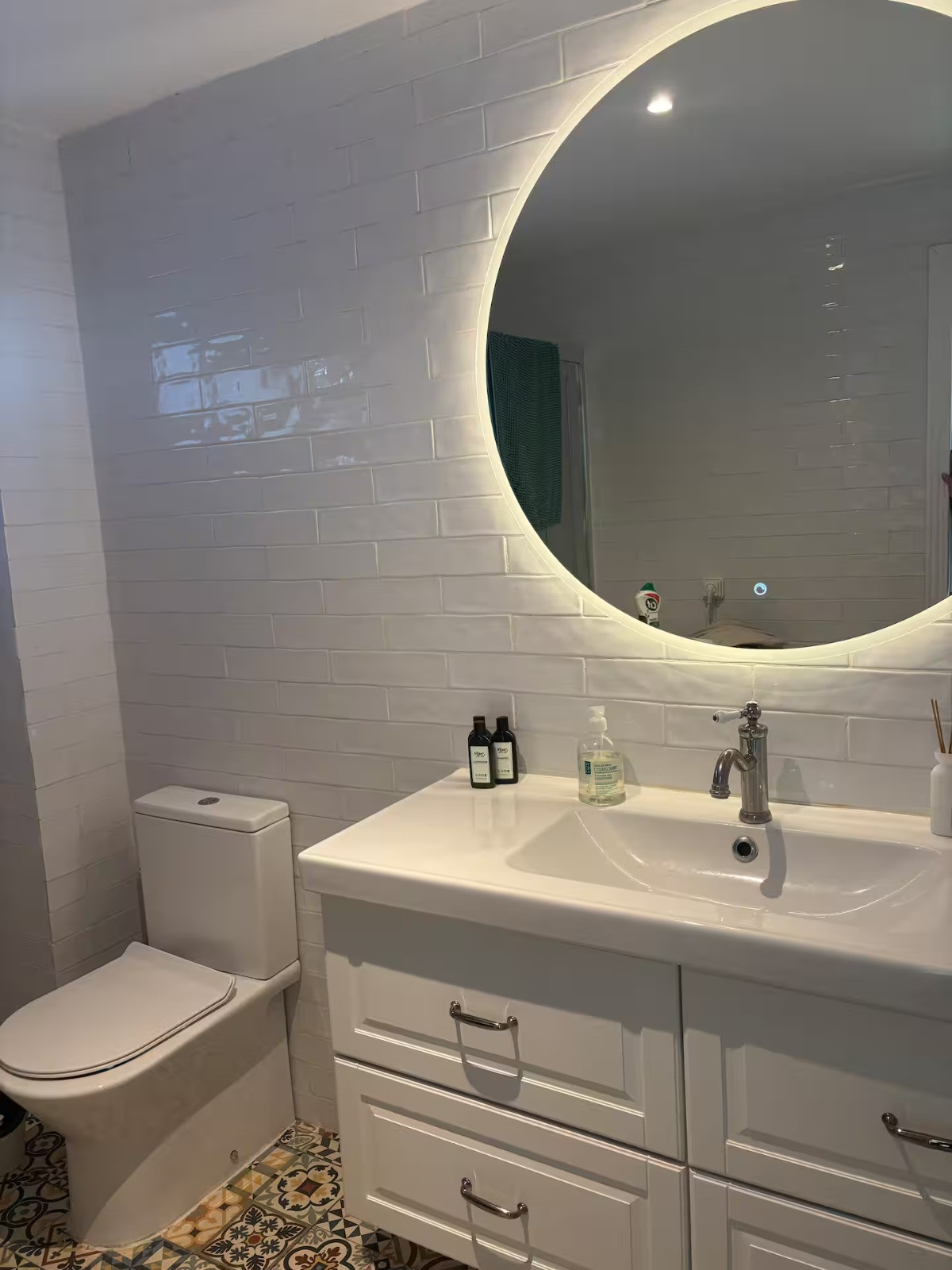 f0d1c71cd9e6a281c50fa3647405600c - 6