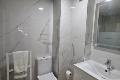 f0dec55e46966a64aece441f5043e0a5 - 18