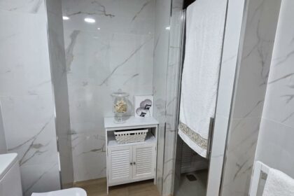 f0dec55e46966a64aece441f5043e0a5 - 9