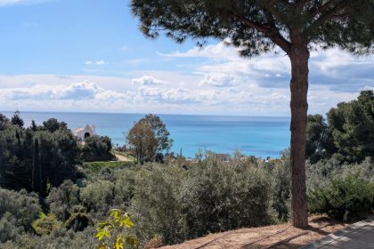 f0e07081e148c15b6dacea7bfe2ac1e7 - 2