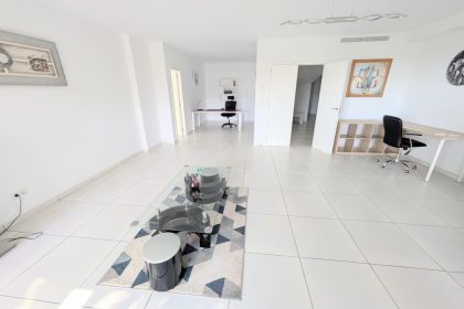 f0e07081e148c15b6dacea7bfe2ac1e7 - 25