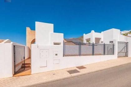 f0e07081e148c15b6dacea7bfe2ac1e7 - 47