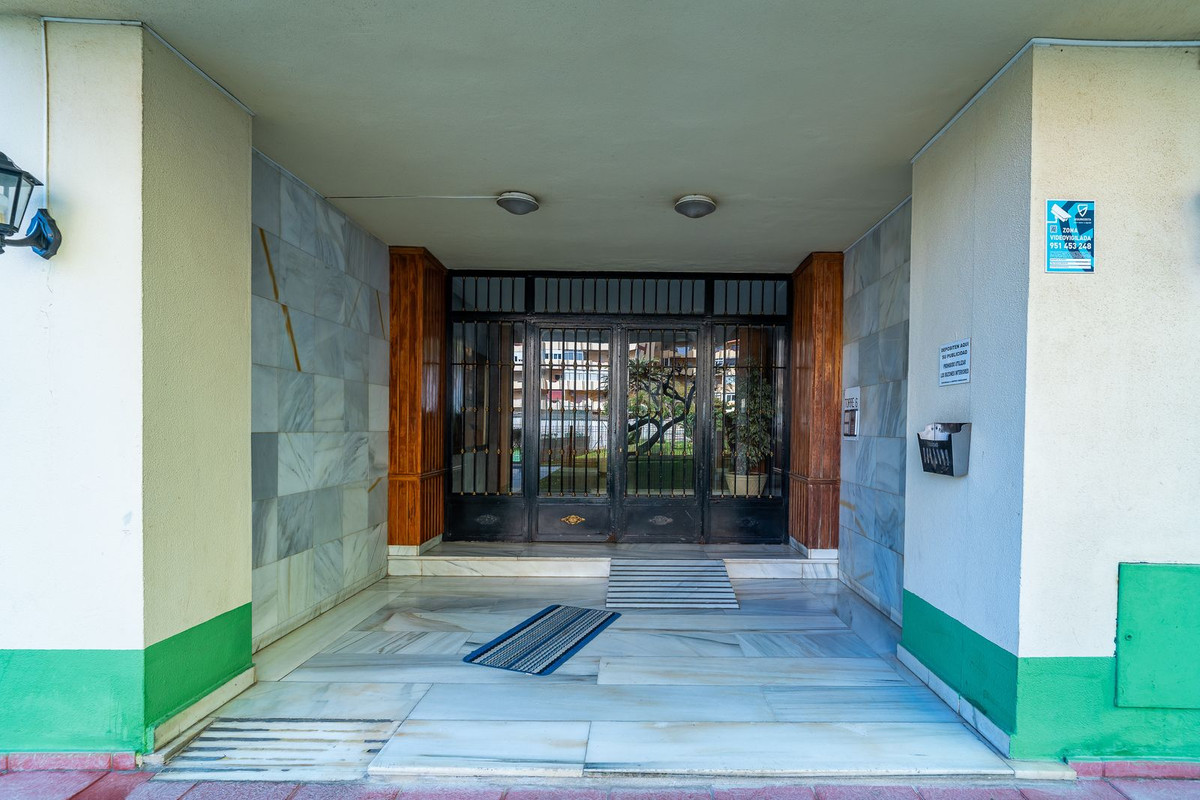 f1f3fb3a550be48e456d5b006ebedd14 - 41