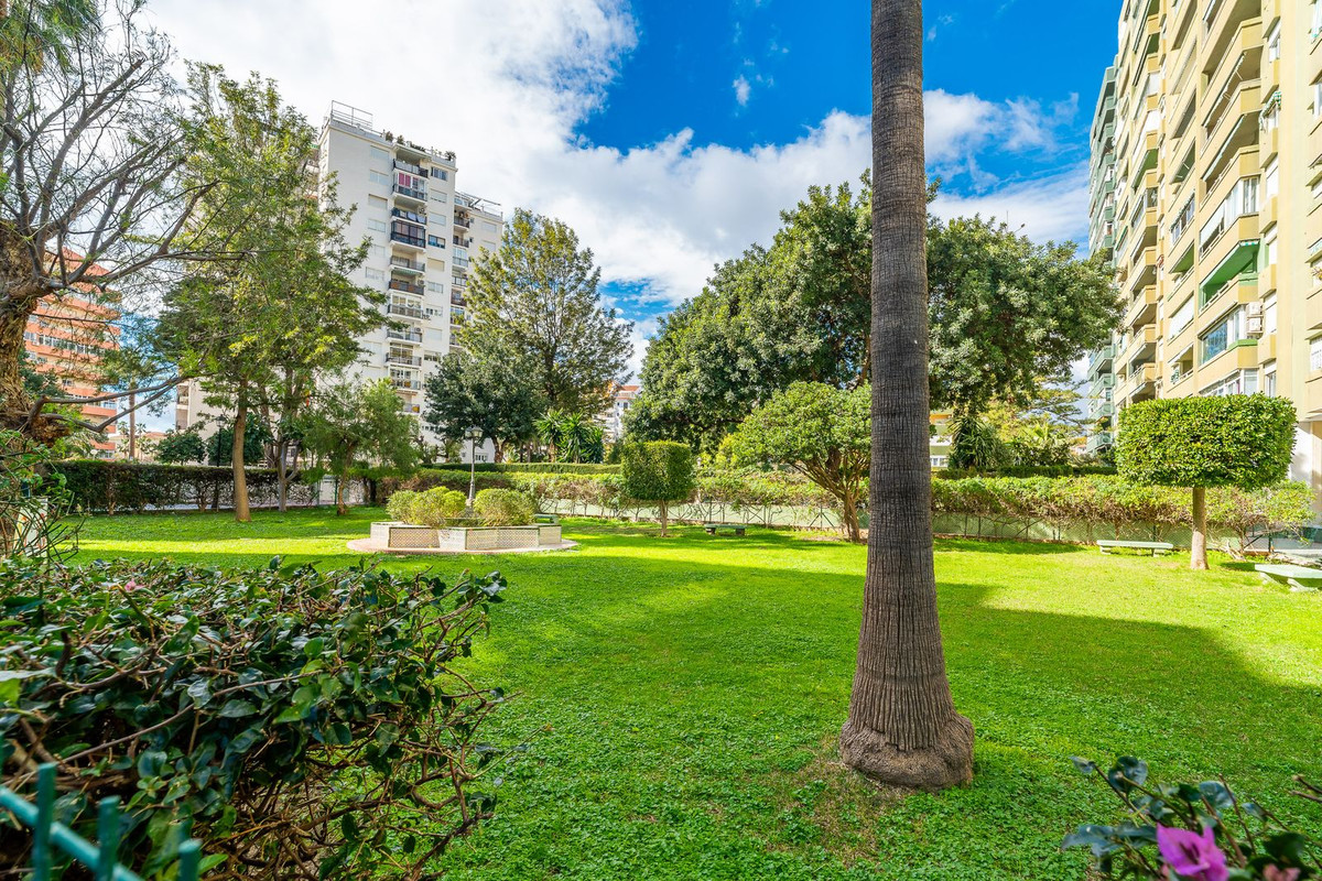 f1f3fb3a550be48e456d5b006ebedd14 - 45