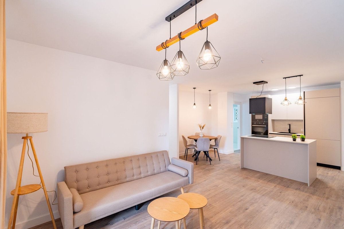 f1f3fb3a550be48e456d5b006ebedd14 - 6