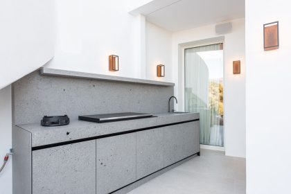 f2dae1a19c391a991f230759d7895196 - 13