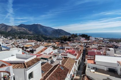 f2fd3907a98f65adeb1fe83b3be5aaf6 - 34