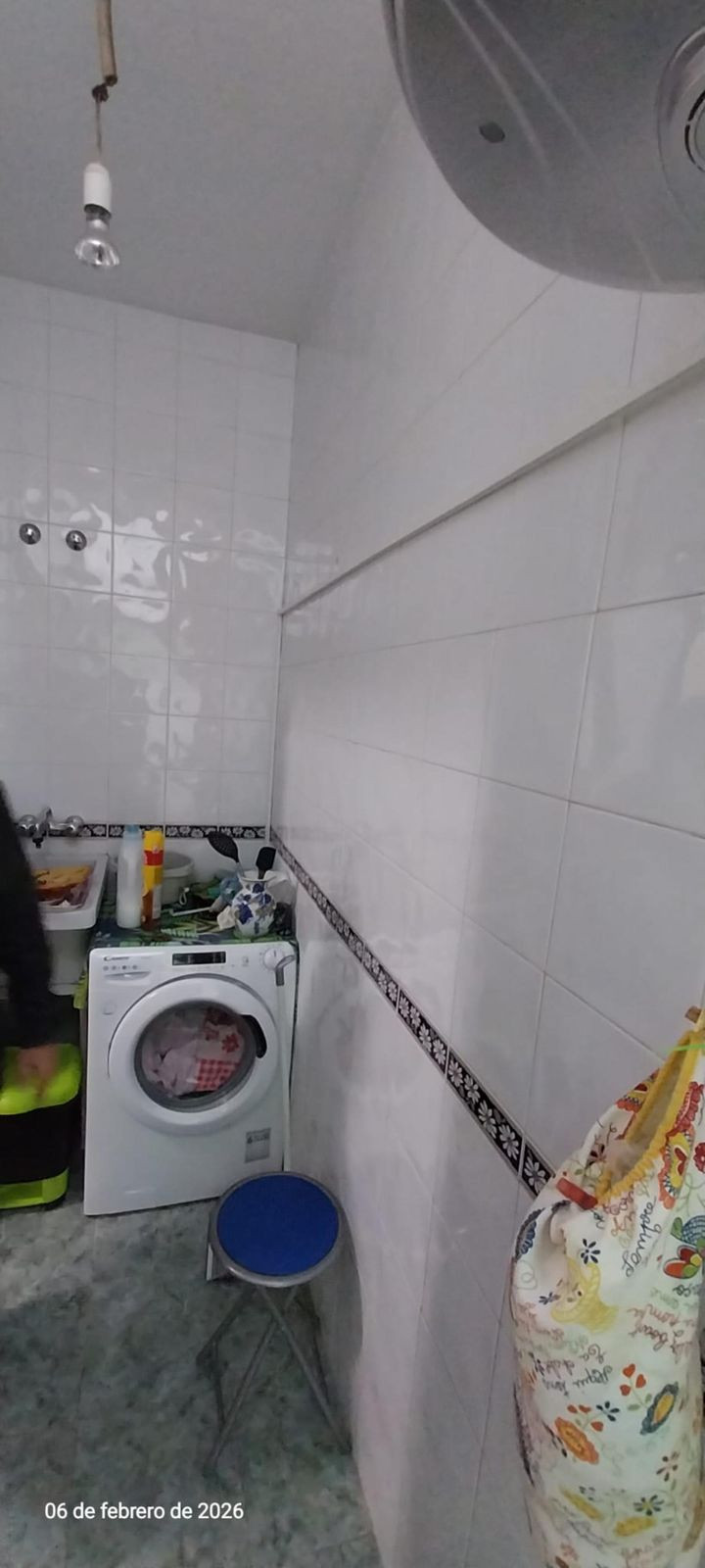 f302af492477fd19715c61ebe51e564a - 16