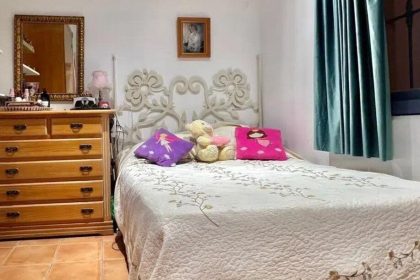 f33f0b2da8c4ae6ed4bc623c256a0331 - 19