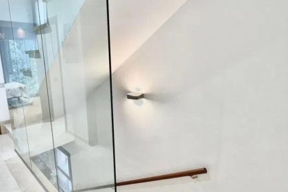 f33f0b2da8c4ae6ed4bc623c256a0331 - 21