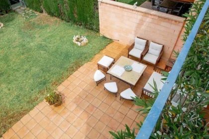 f33f0b2da8c4ae6ed4bc623c256a0331 - 26