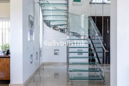 f3d183d5105f21350208f361fbdf76e7 - 12