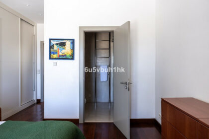 f3d183d5105f21350208f361fbdf76e7 - 22