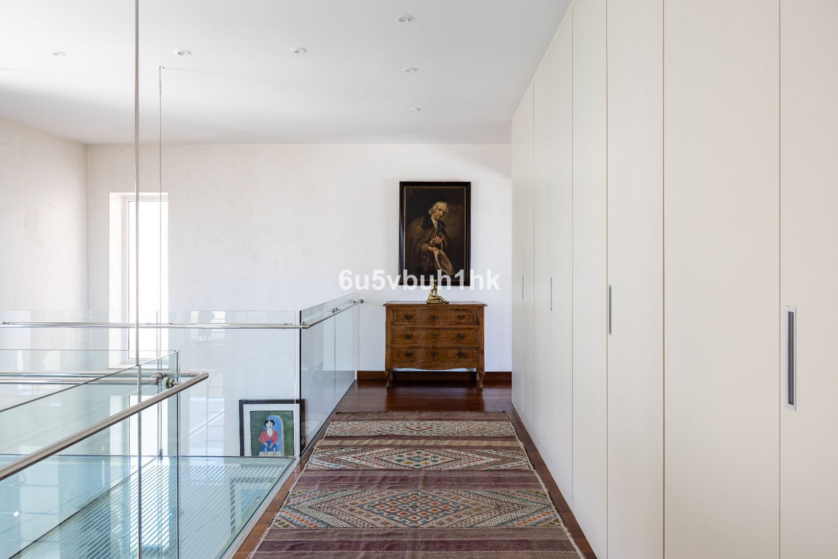 f3d183d5105f21350208f361fbdf76e7 - 27