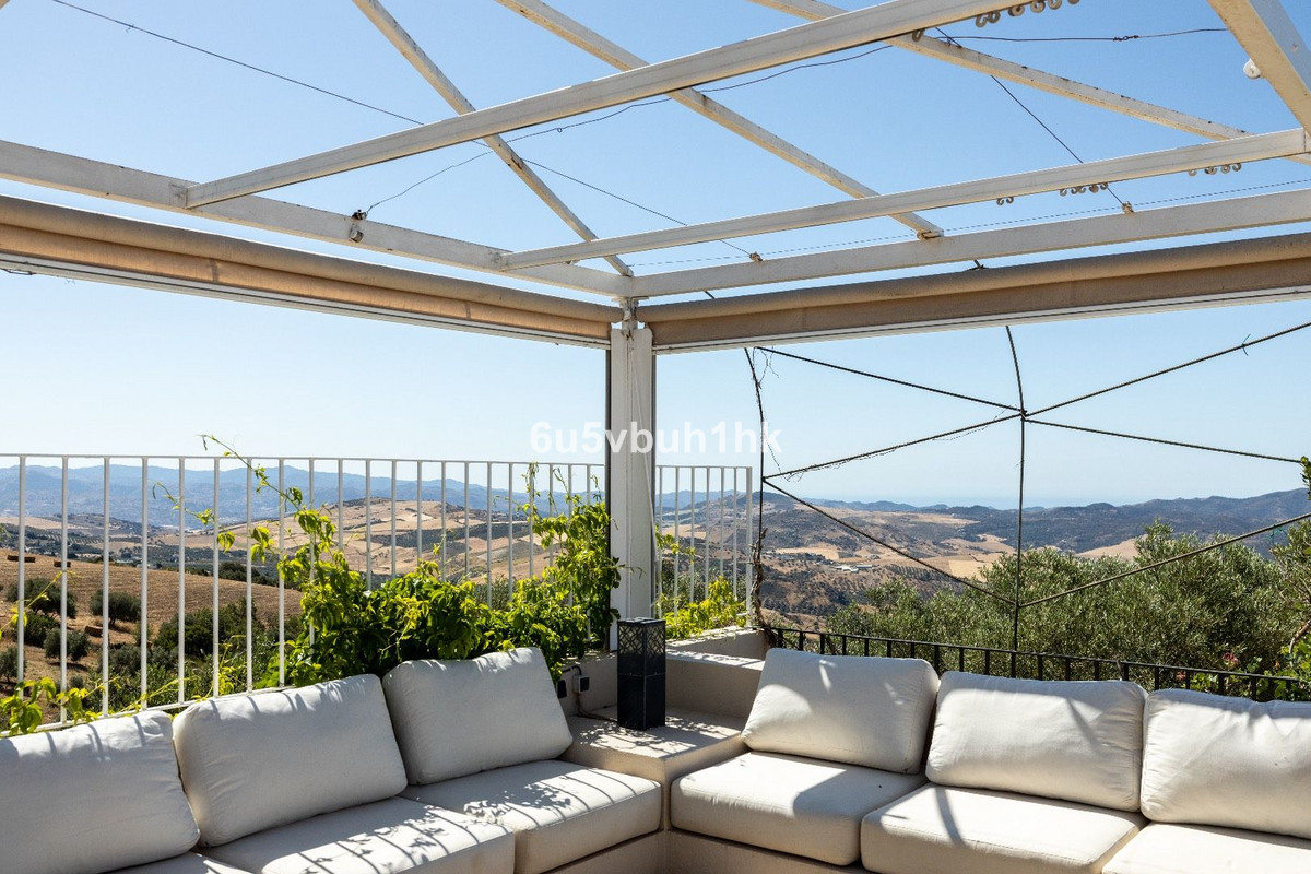 f3d183d5105f21350208f361fbdf76e7 - 31