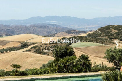 f3d183d5105f21350208f361fbdf76e7 - 40