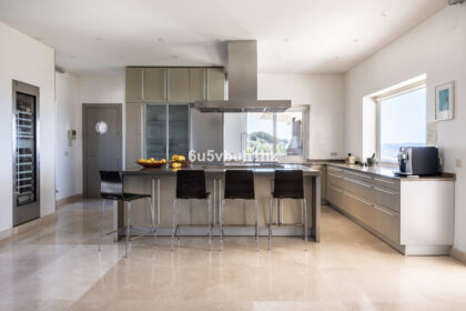 f3d183d5105f21350208f361fbdf76e7 - 6