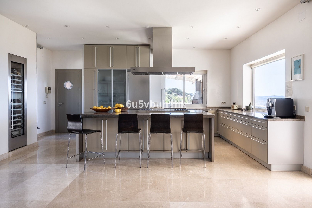 f3d183d5105f21350208f361fbdf76e7 - 6