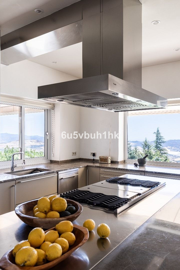 f3d183d5105f21350208f361fbdf76e7 - 7