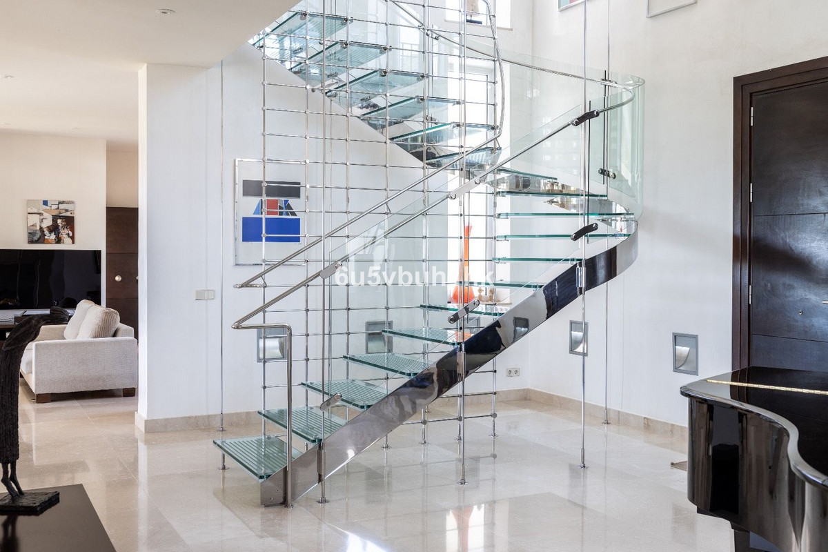 f3d183d5105f21350208f361fbdf76e7 - 8