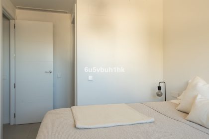 f3f653beee19e02c3ba10a40ccc535ca - 12