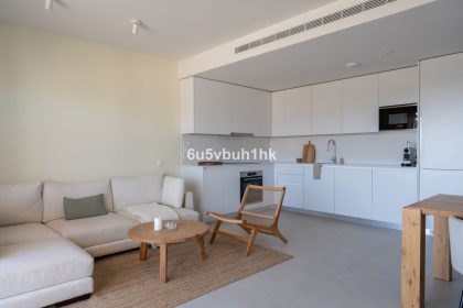 f3f653beee19e02c3ba10a40ccc535ca - 6