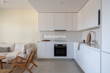 f3f653beee19e02c3ba10a40ccc535ca - 8