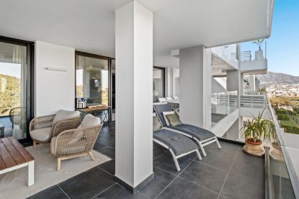 f4426dcab084acf660c0024d4f09c7a1 - 12