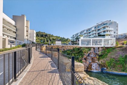 f4426dcab084acf660c0024d4f09c7a1 - 27