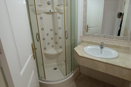 f5153c06452a2aa5eaa720bb4e46d1eb - 13