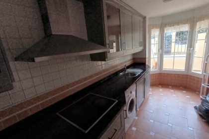 f5153c06452a2aa5eaa720bb4e46d1eb - 18